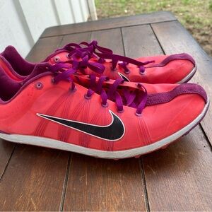 Nike Women's Pink Athletic Shoes